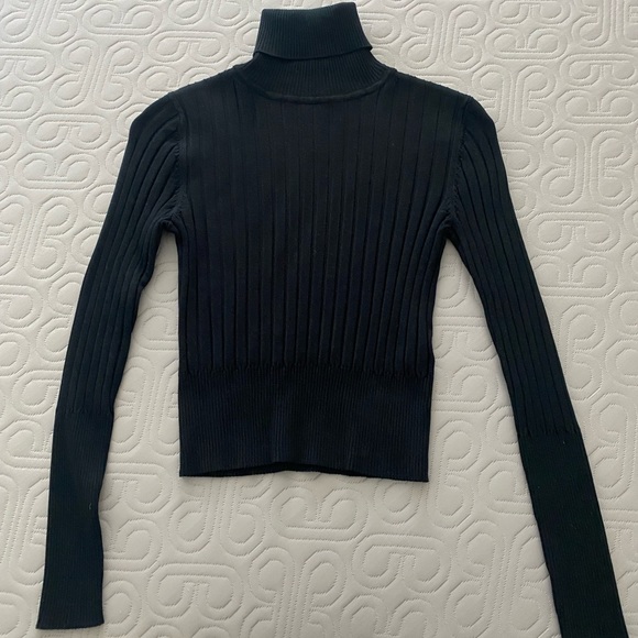 ZARA Black stretchy turtleneck. (Brand New, Never worn) - Picture 2 of 4